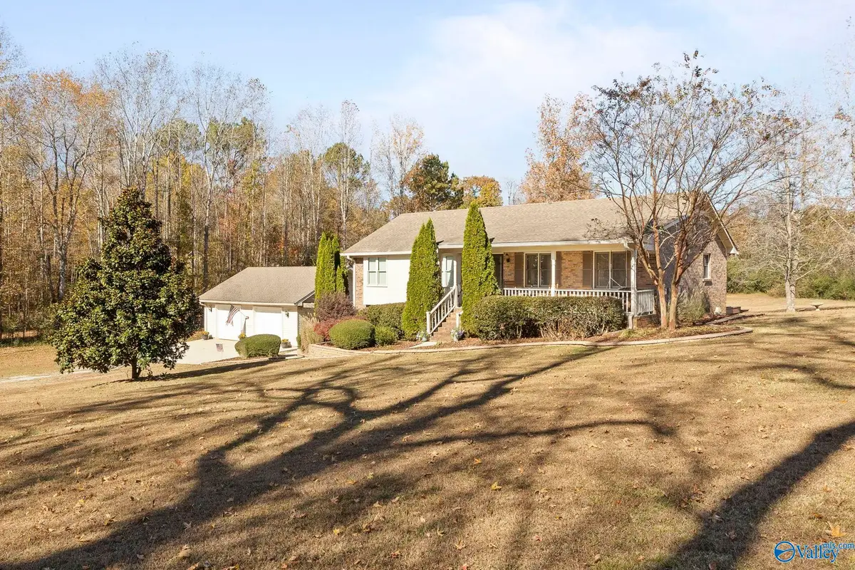 295 Cathy Drive, New Market, AL 35761 - Image #1