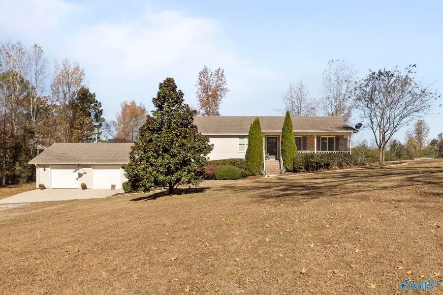 295 Cathy Drive, New Market, AL 35761 - Image #2