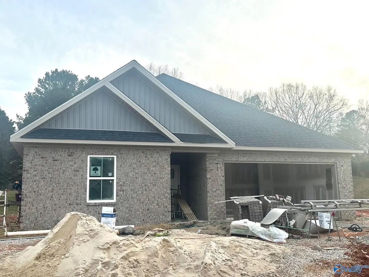 120 Alton Dale Drive, Toney, AL 35773 - Image #1