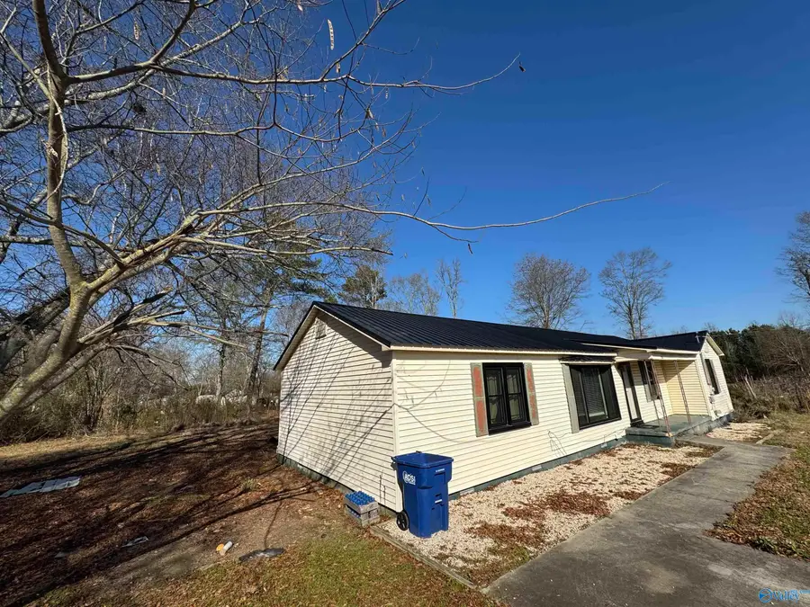 1303 Highpoint Road, Albertville, AL 35950 - Image #3