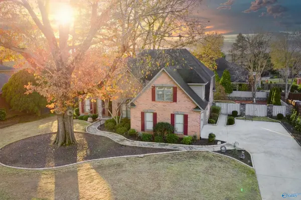 4308 Emerald Lane, Decatur, AL 35603