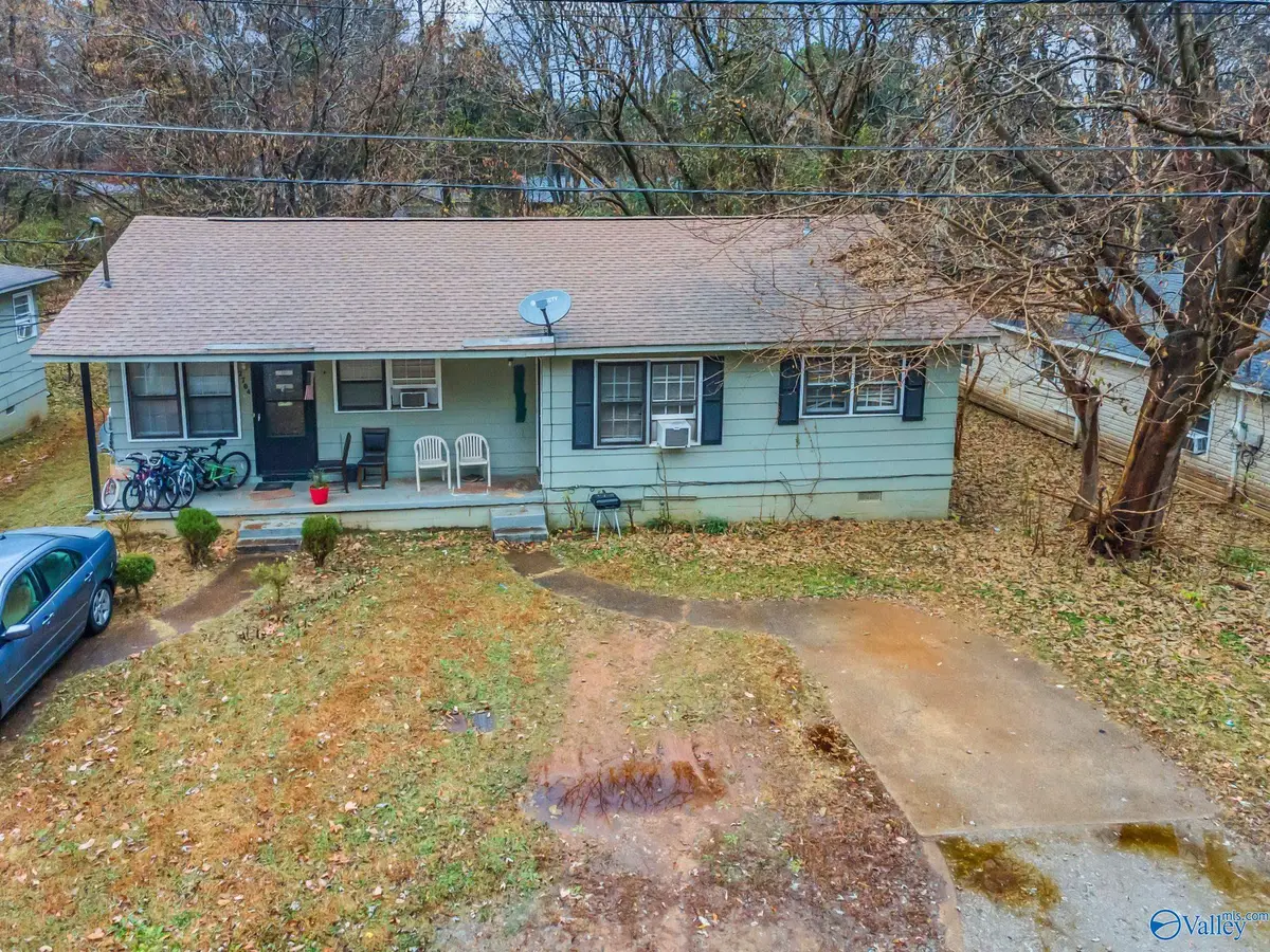 2706 Cave Avenue Nw, Huntsville, AL 35810 - Image #1