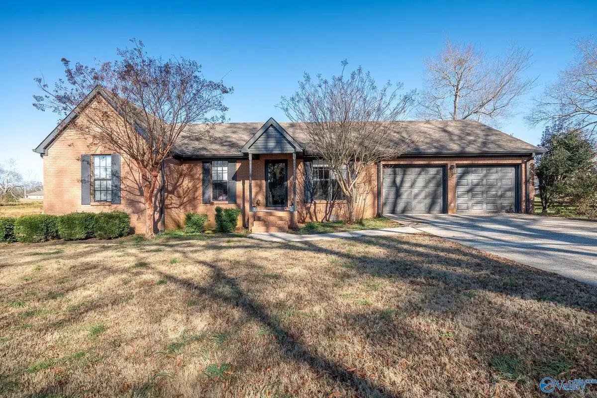 111 Greer Drive, Rogersville, AL 35652 - Image #1