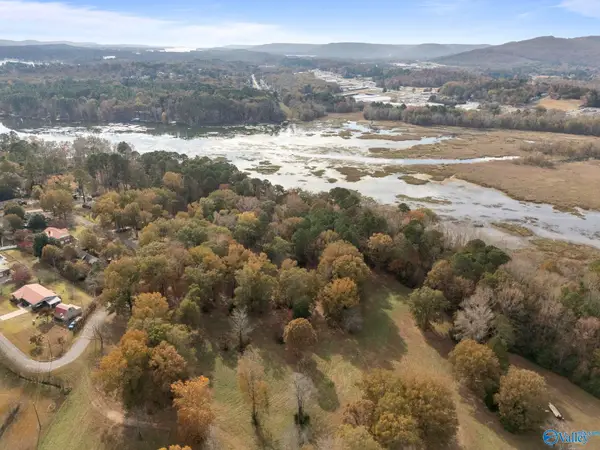 1.22 Ac Riverview Circle, Scottsboro, AL 35769