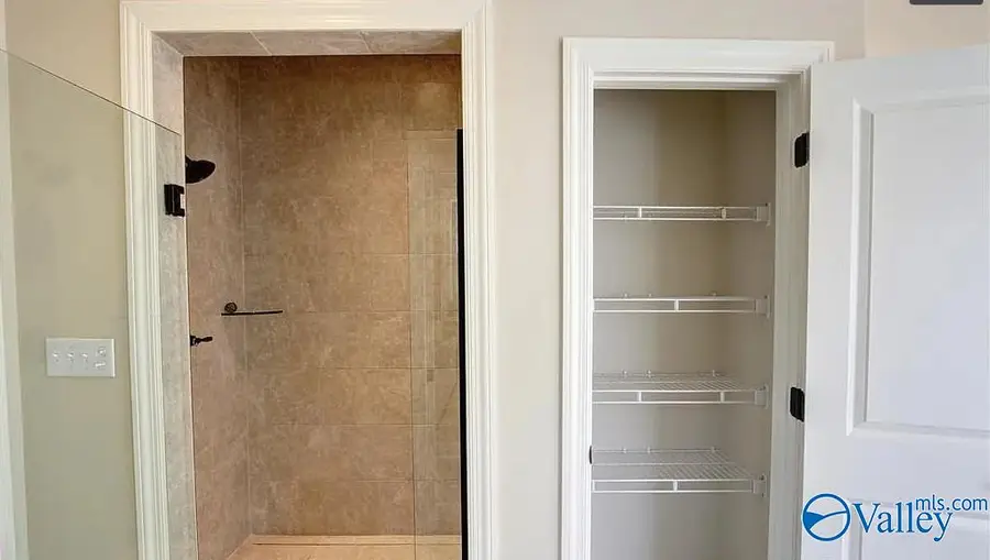 26229 Woodfield Drive, Athens, AL 35613 - Image #3