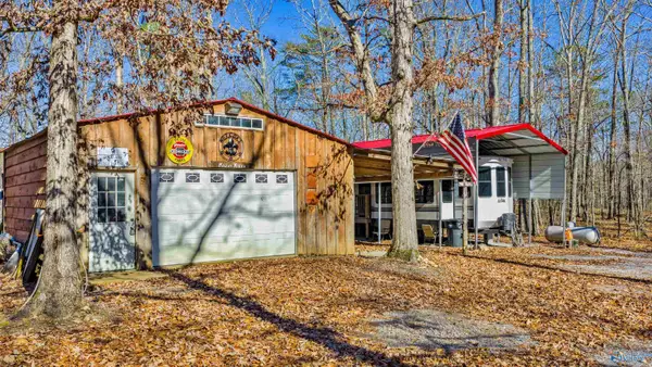 396 Road 9081, Mentone, AL 35984
