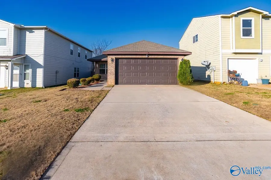 105 Wethersfield Drive, Harvest, AL 35749 - Image #2