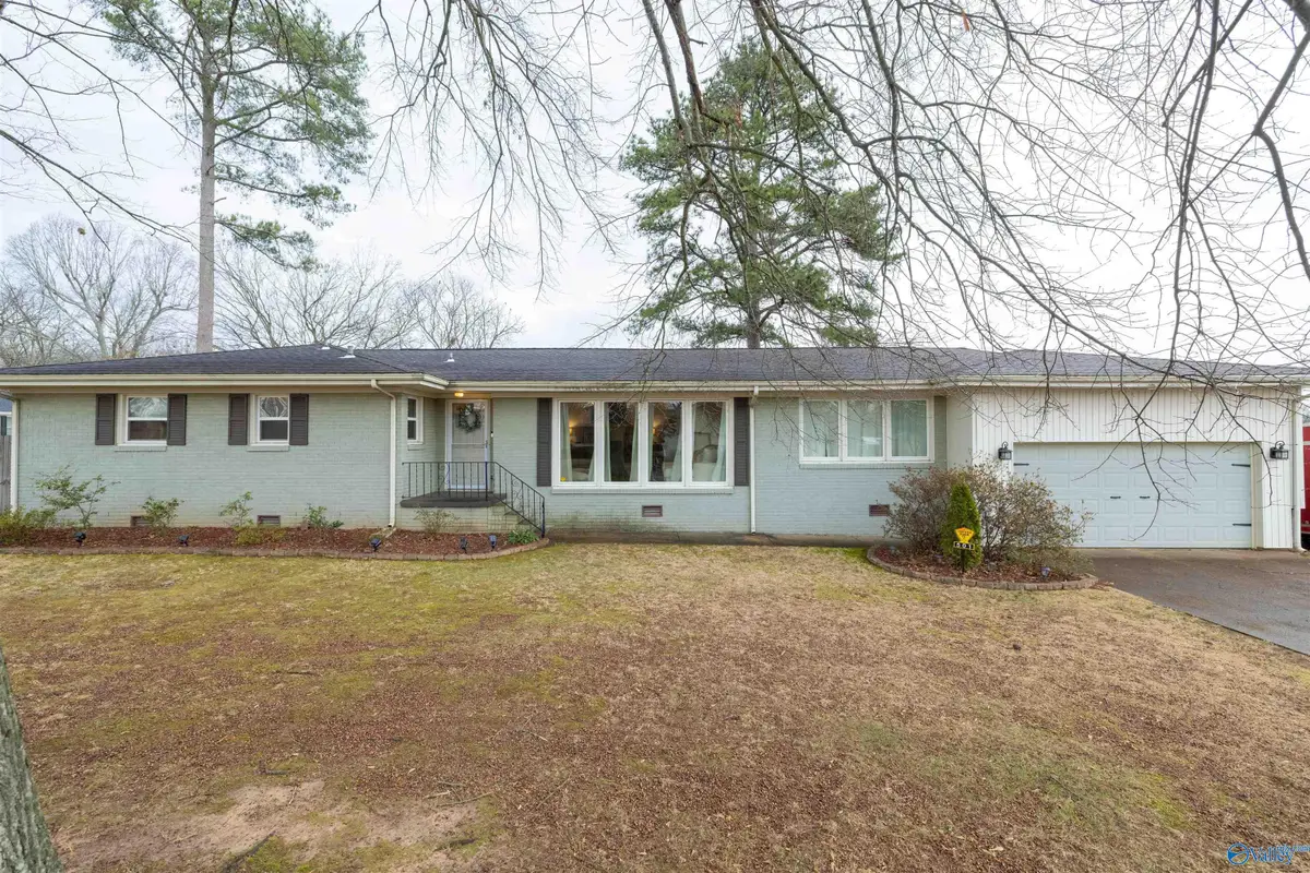 501 Pearce Street, Florence, AL 35633 - Image #1