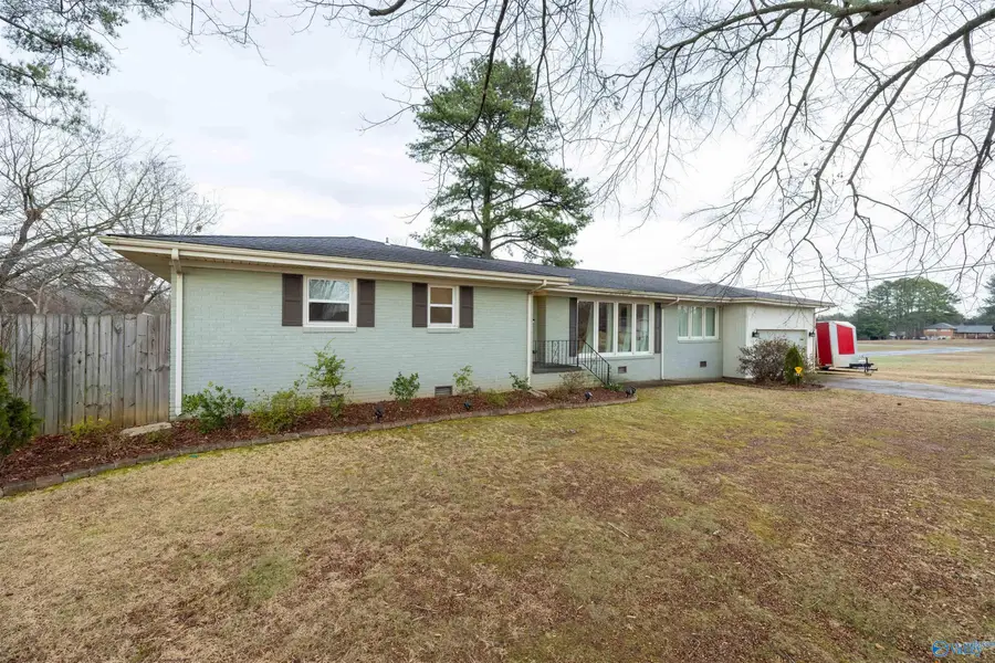 501 Pearce Street, Florence, AL 35633 - Image #2
