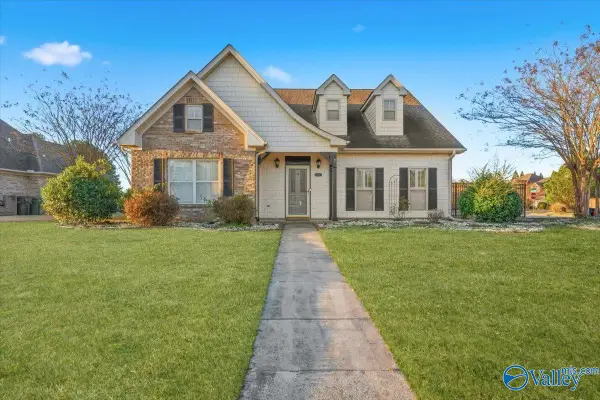 711 Appaloosa Lane Sw, Decatur, AL 35603