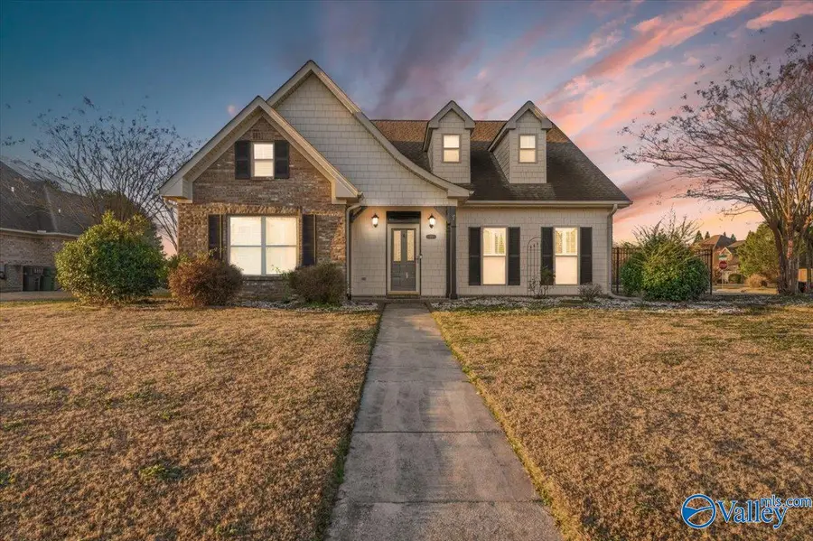 711 Appaloosa Lane Sw, Decatur, AL 35603 - Image #2