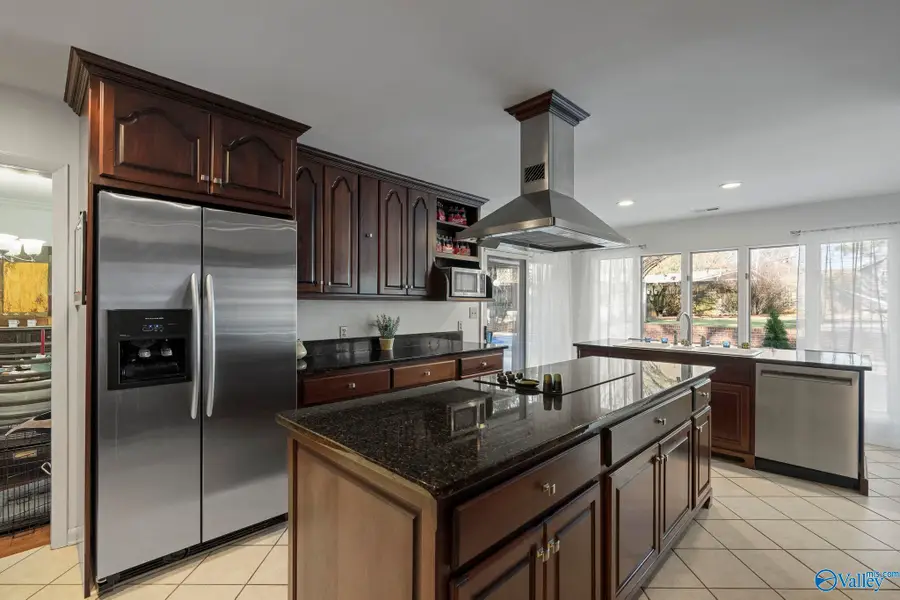 2003 Mcdowling Drive Se, Huntsville, AL 35803 - Image #2