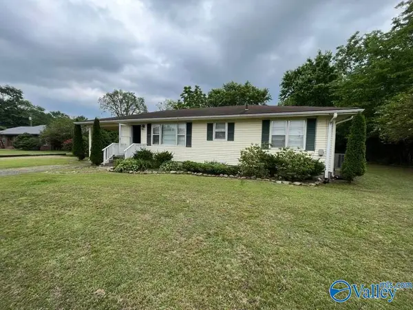 104 Guntersville Road, Arab, AL 35016