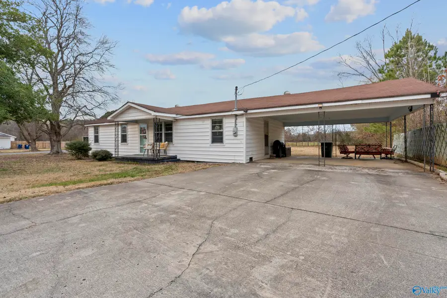 1393 Cave Spring Road, Owens Cross Roads, AL 35763 - Image #2