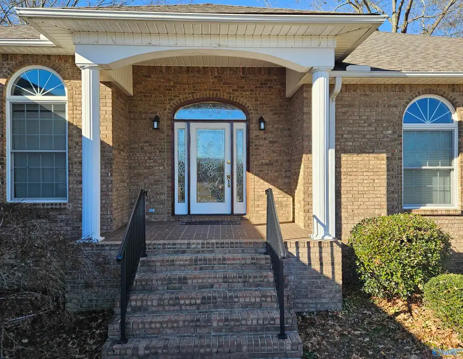74 Lamon Drive, Decatur, AL 35603 - Image #2
