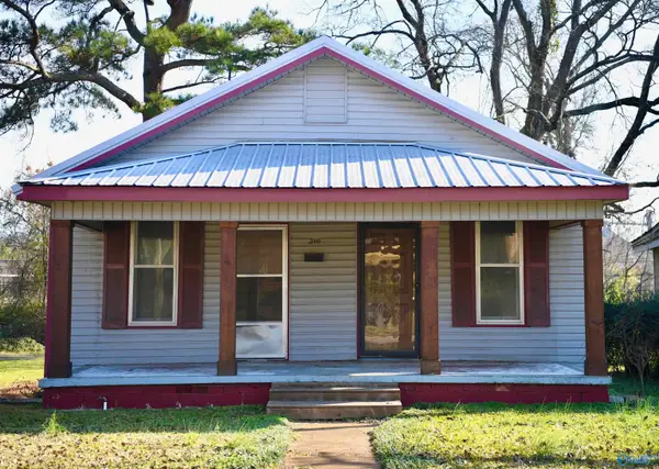 210 4th Avenue Nw, Decatur, AL 35601