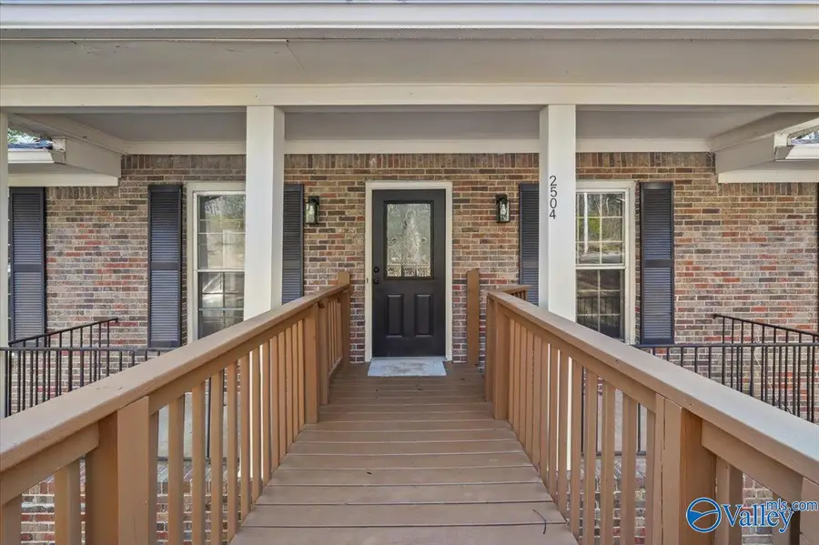 2504 Gaboury Lane Ne, Huntsville, AL 35811 - #2