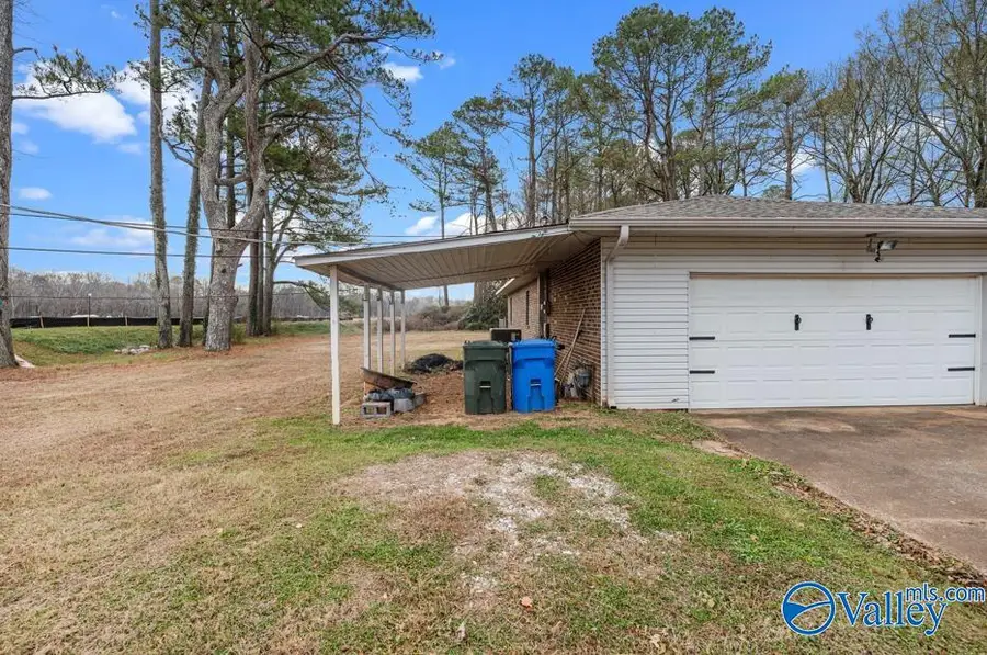 202 Utah Street, Athens, AL 35611 - #3