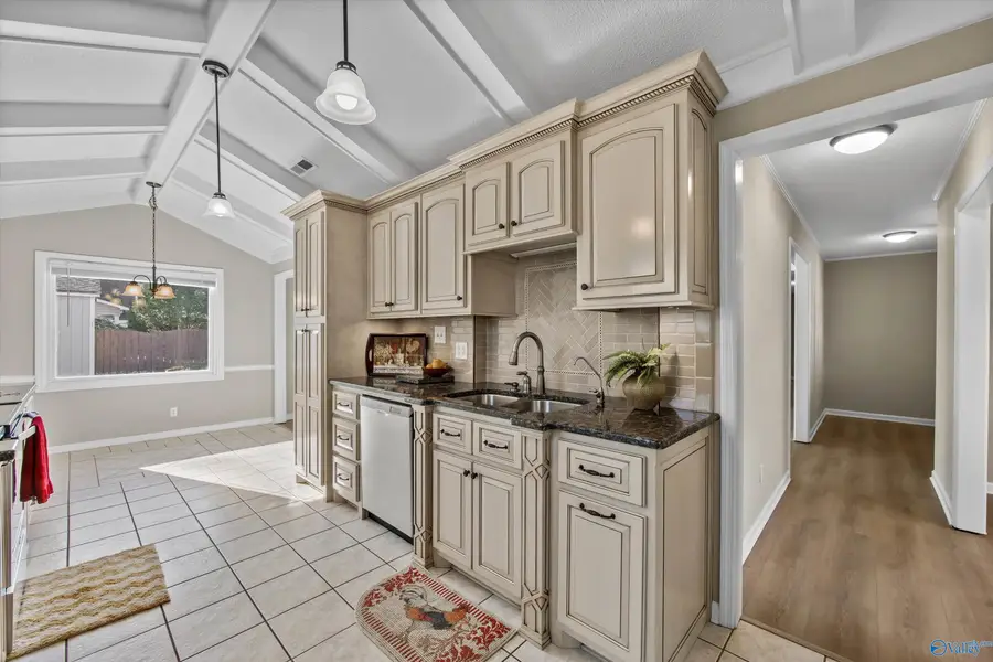 1821 SW Fitzgerald Drive, Decatur, AL 35603 - #2