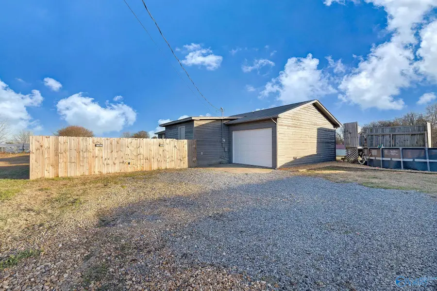 34 Headrick Drive, Scottsboro, AL 35769 - Image #3