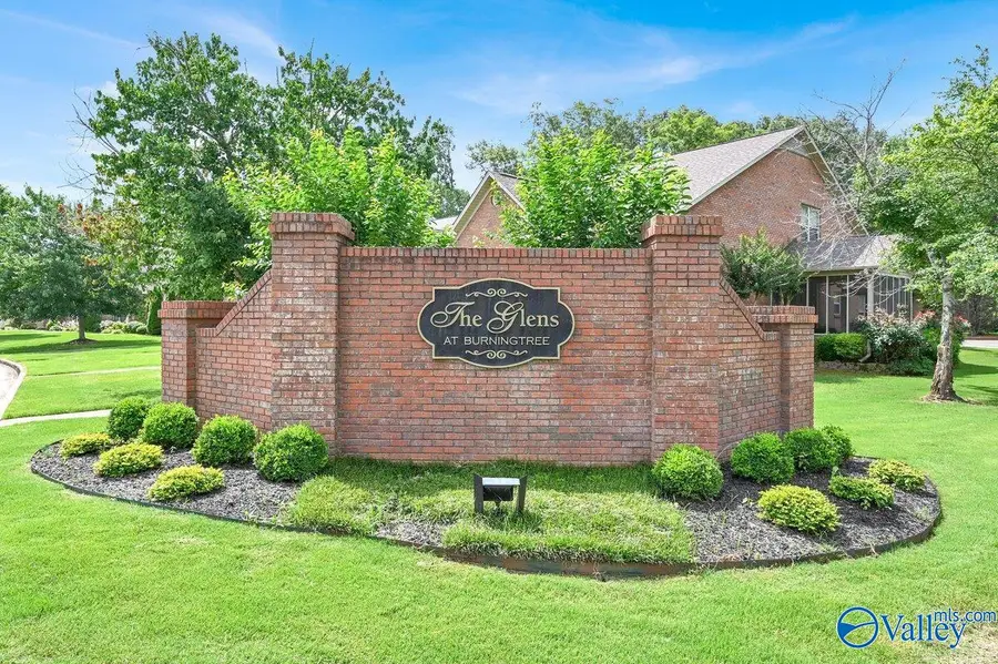 25A Jackson Way N, Decatur, AL 35603 - Image #2