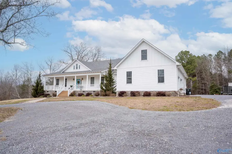 296 County Road 885, Valley Head, AL 35989 - Image #3