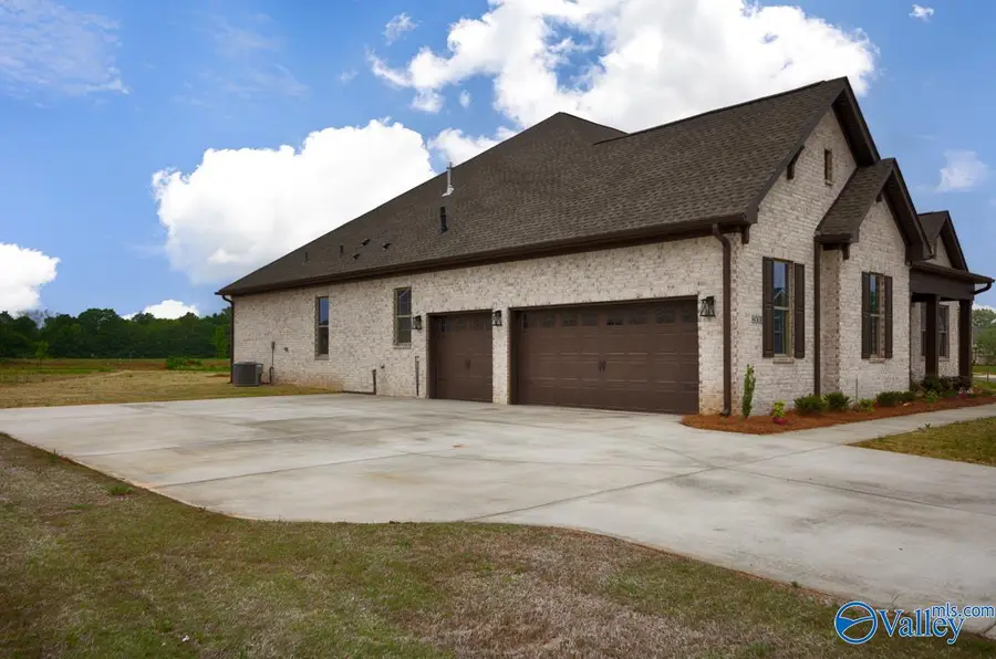 8060 Tupelo Gum Trace, Huntsville, AL 35802 - Image #3