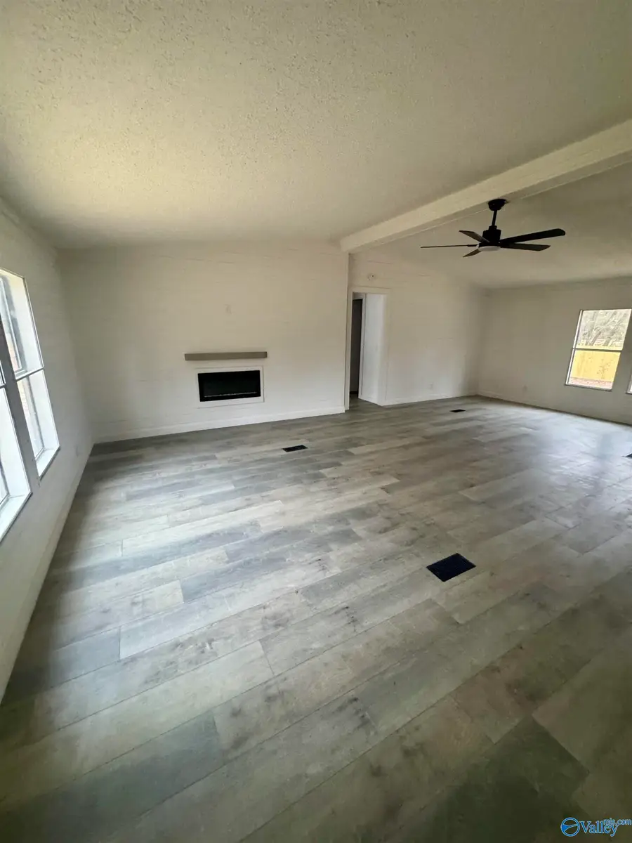 230 Tin Top Road, Grant, AL 35747 - Image #2