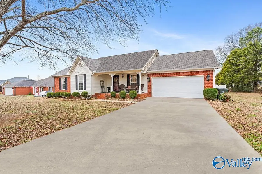 208 Rindon Lane, Hazel Green, AL 35750 - Image #3