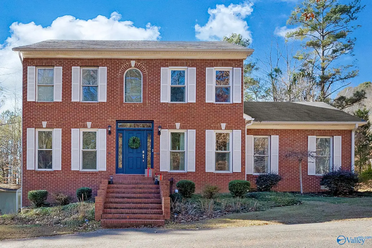 500 Oak Trail Ne, Hartselle, AL 35640 - Image #1