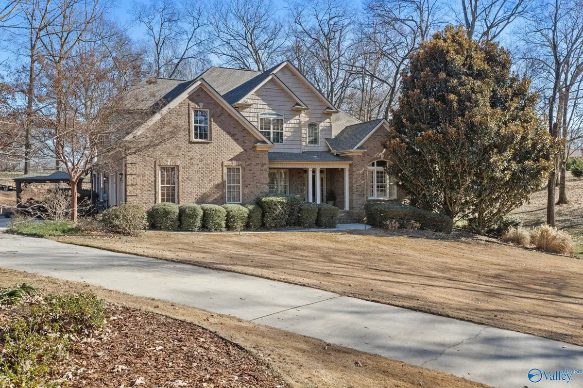 13044 Saint Andrew Drive, Athens, AL 35611 - Image #1