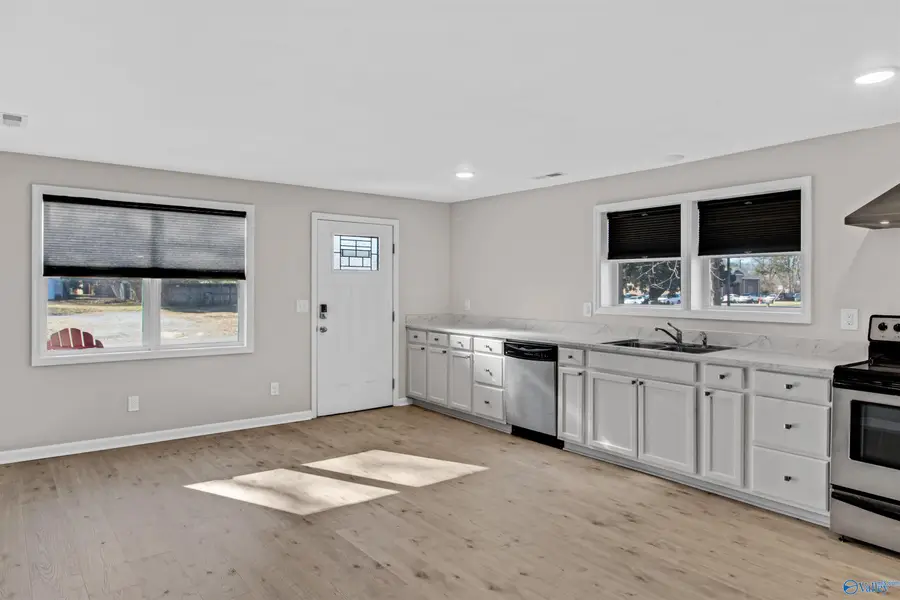 304 3rd Avenue, Athens, AL 35611 - Image #2