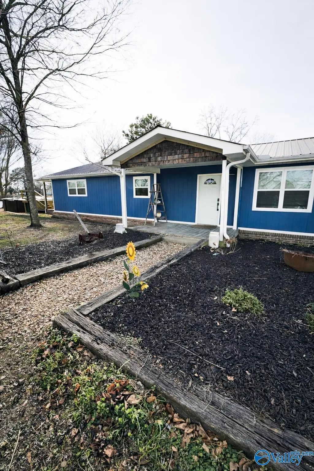 198 County Road 445, Collinsville, AL 35961 - Image #1