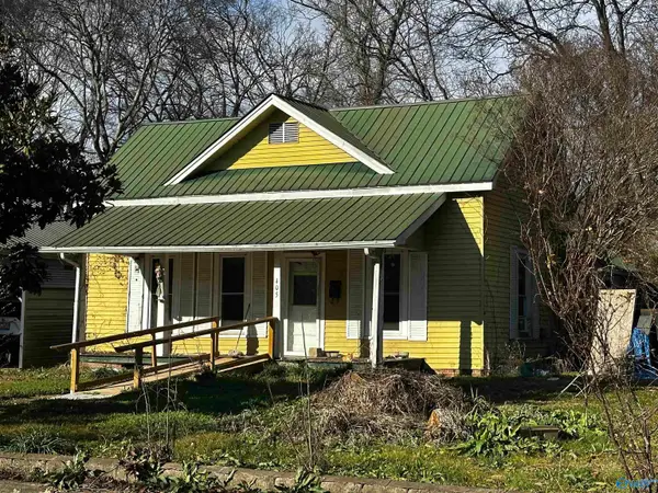 405 Martin Street, Scottsboro, AL 35768