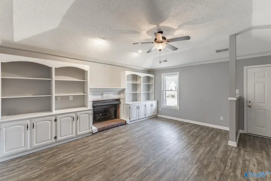 2230 Cecille Drive Sw, Huntsville, AL 35803 - Image #3