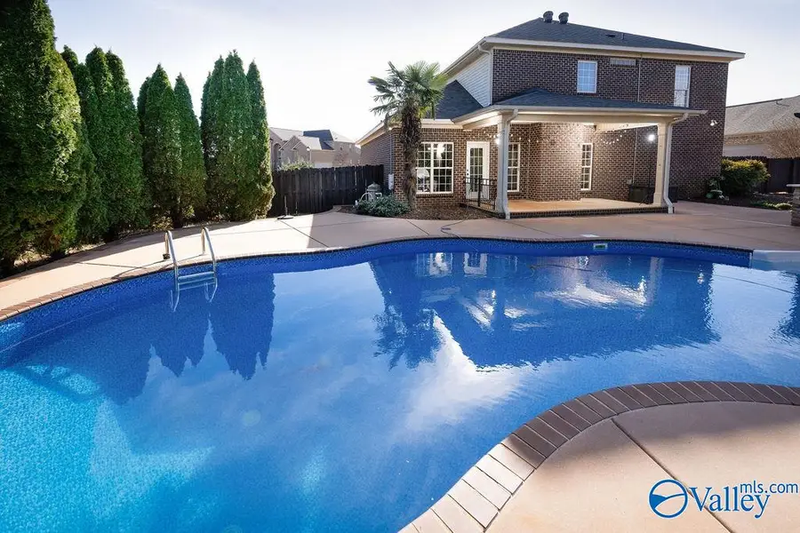 7577 Crestridge Drive, Owens Cross Roads, AL 35763 - Image #2