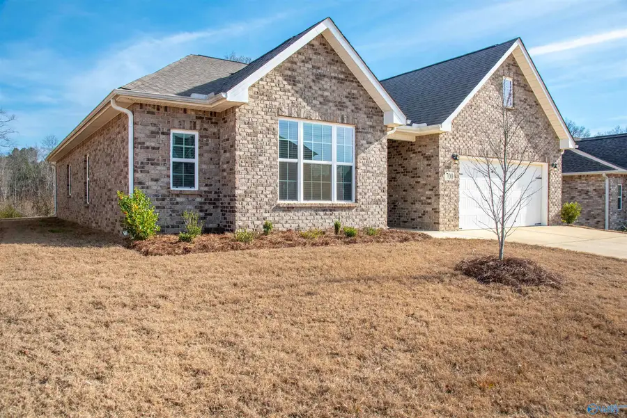 700 Ronnie Drive Se, Hartselle, AL 35640 - Image #2