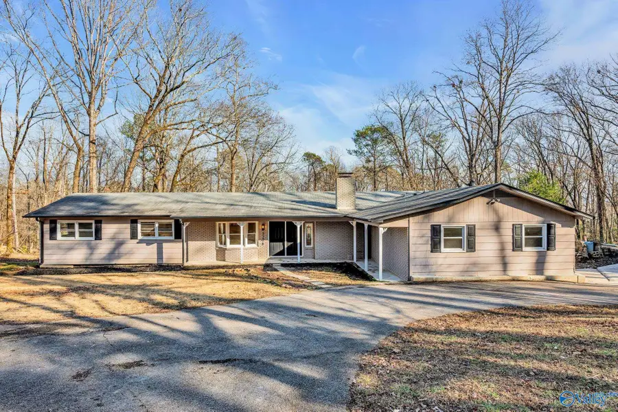 3708 Montclair Road Sw, Decatur, AL 35603 - Image #2