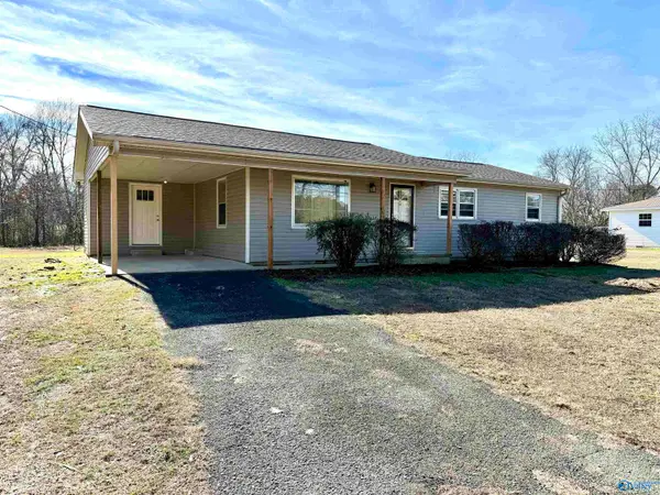 853 NW 4th Avenue, Arab, AL 35016