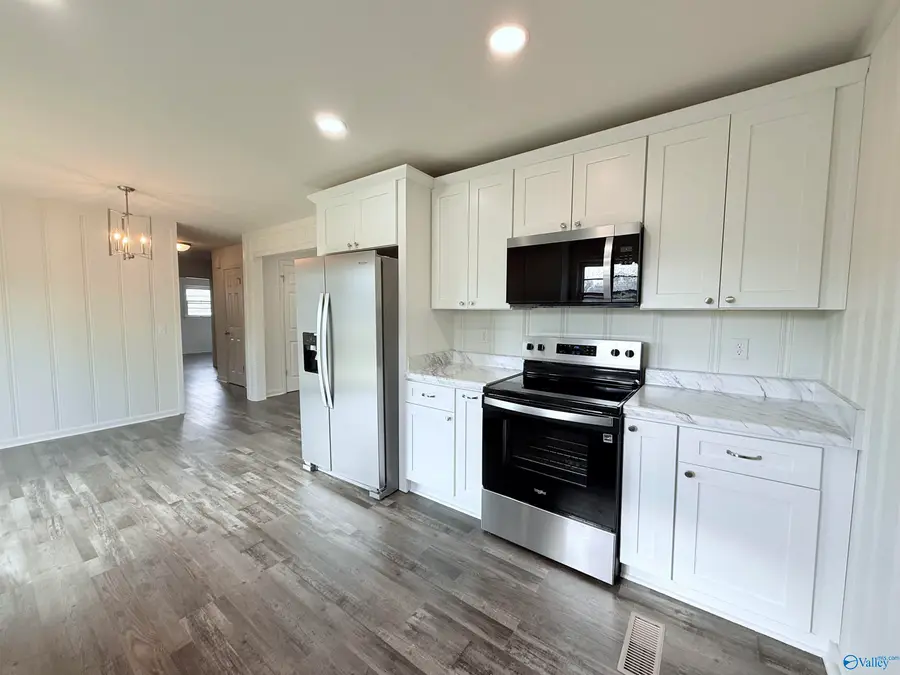 853 NW 4th Avenue, Arab, AL 35016 - Image #2