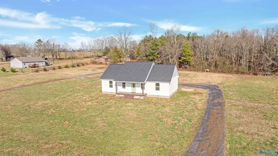 205 A Mills Road E, Fort Payne, AL 35967 - Image #2