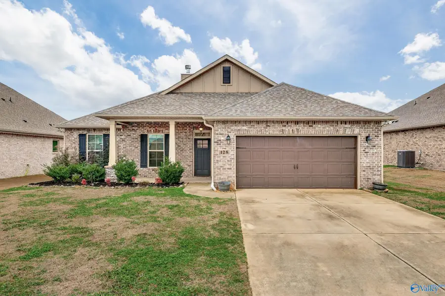 128 Elledge Farm Drive, Hazel Green, AL 35750 - Image #2