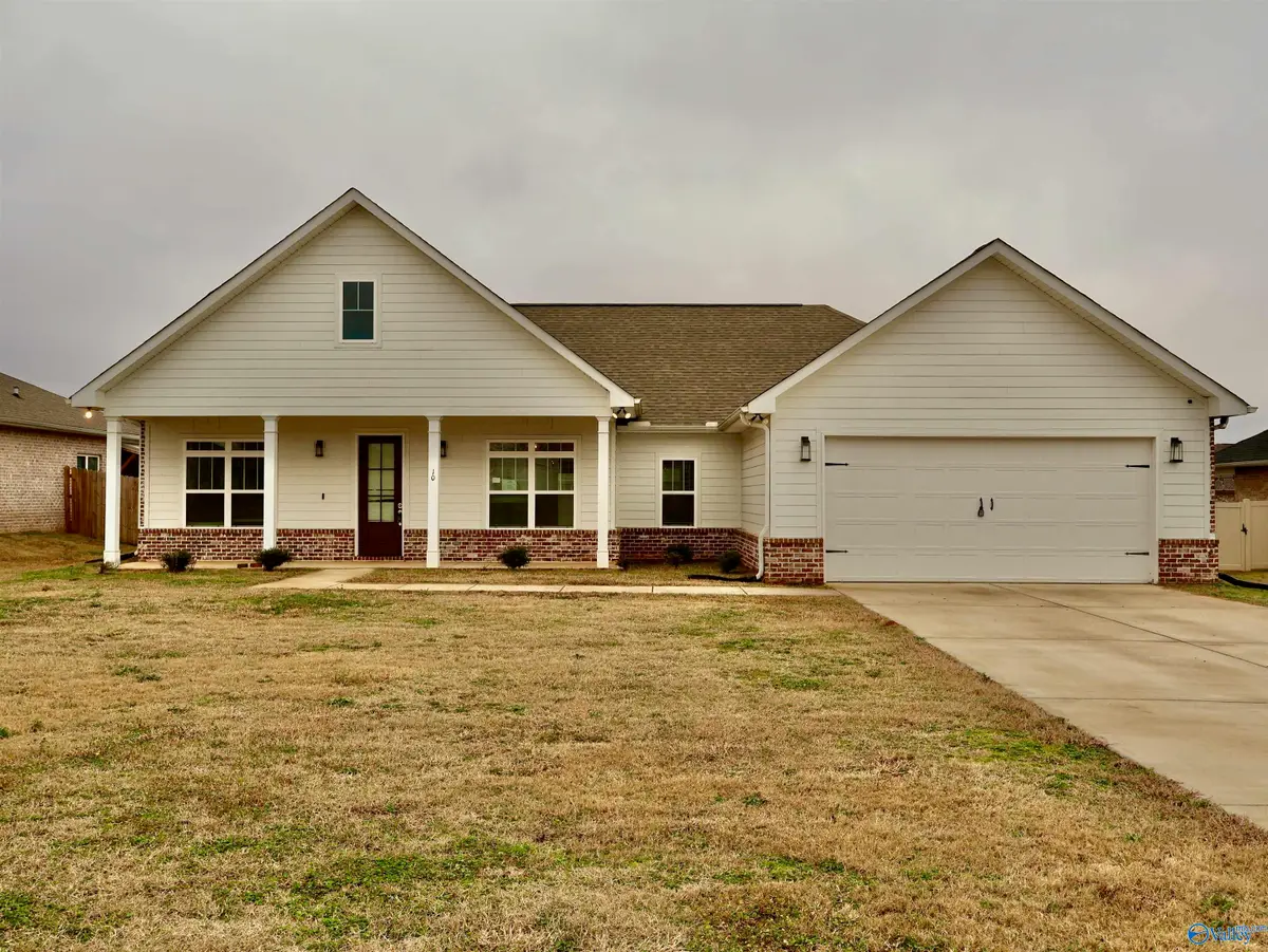 106 Parvin Way Drive, Hazel Green, AL 35750 - Image #1
