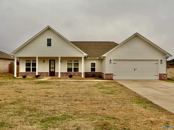 106 Parvin Way Drive, Hazel Green, AL 35750