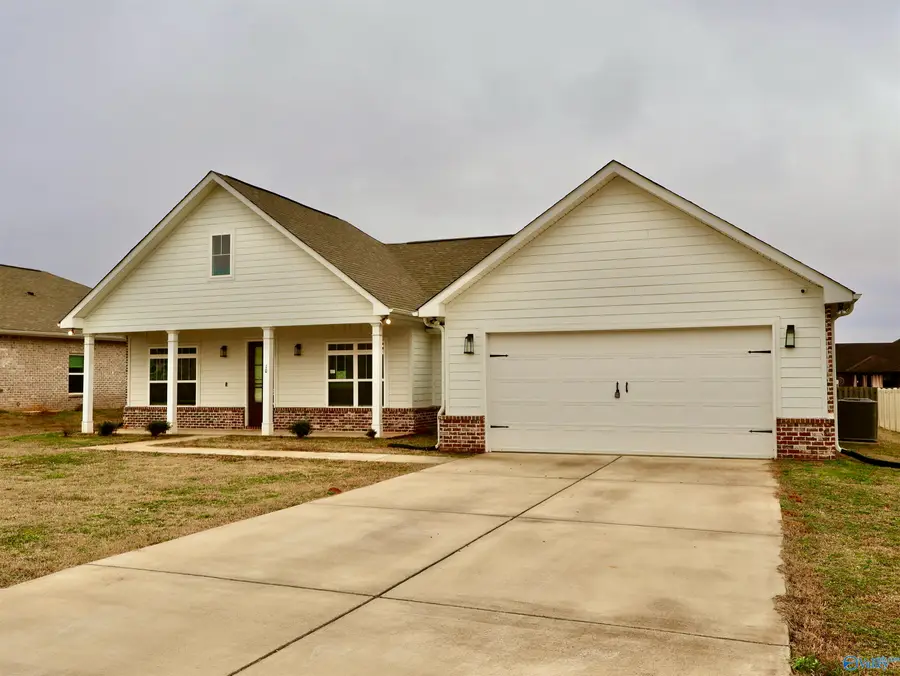 106 Parvin Way Drive, Hazel Green, AL 35750 - Image #3