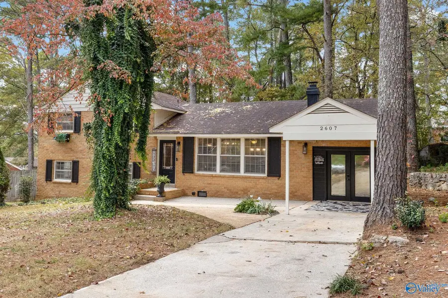 2607 Valley Brook Circle, Huntsville, AL 35811 - #2