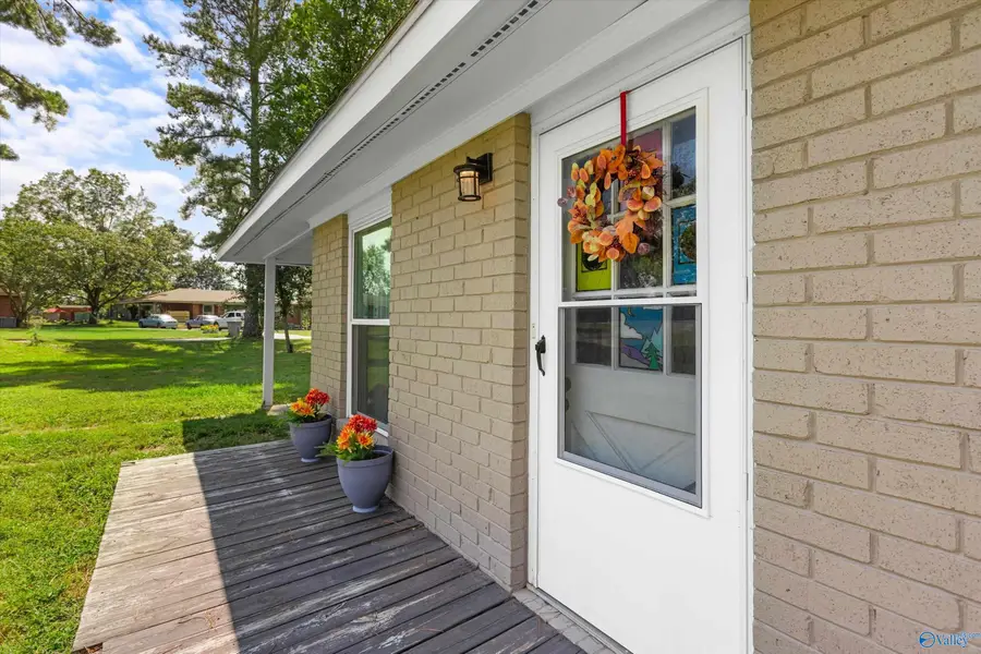 7929 County Road 41, Florence, AL 35633 - #3