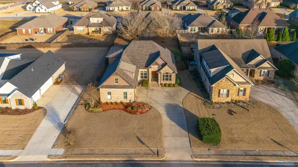 17536 Windermere Drive, Athens, AL 35611