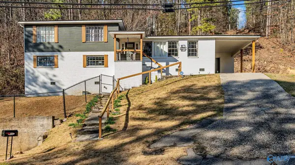 902 Highland Way, Gadsden, AL 35901