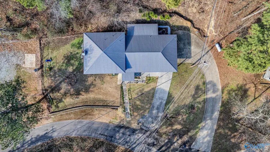 902 Highland Way, Gadsden, AL 35901 - Image #2